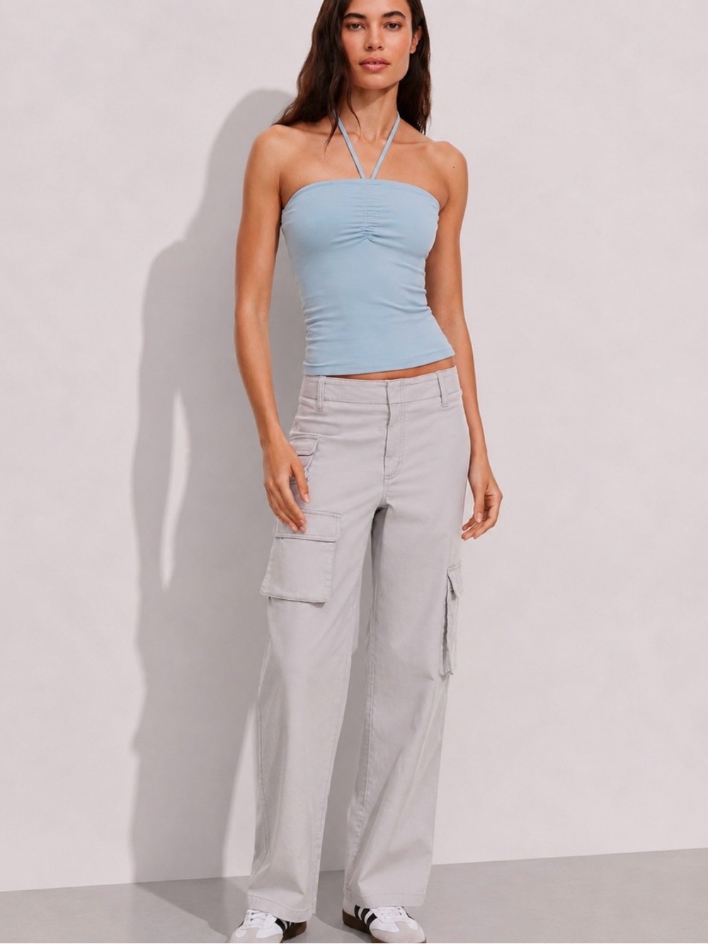 Aritzia WILFRED Free Picture Grey Cargo Wide Leg Utility Pants Size 2 - Picture 3 of 11